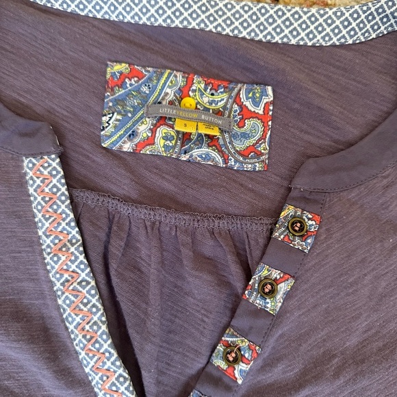 Anthropologie Little Yellow Button Calantha Tee Purple Pocket Long Sleeve Small - Picture 10 of 11